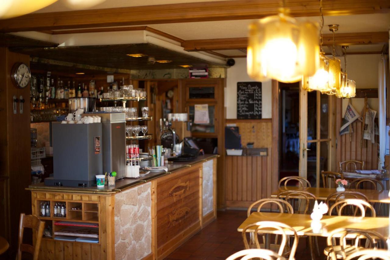 Hotel De La Truite & Spa Le Petit Nautilus Le Pont Екстериор снимка